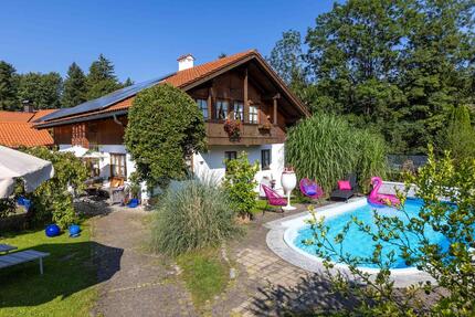 Ferienwohnung mit Pool - 1.450,00&nbsp;EUR Kaltmiete, in Bad Heilbrunn (PLZ: 83670)