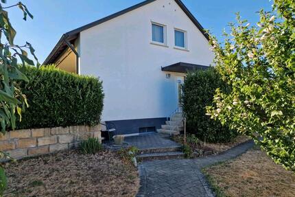 Sehr schönes Einfamilienhaus in Ofterdingen mit 756qm Grundstück