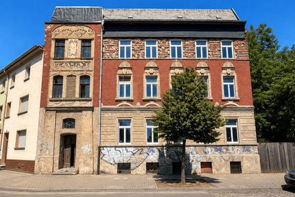 Haus zum Kaufen in Bernburg 100.000,00 € 299 m²