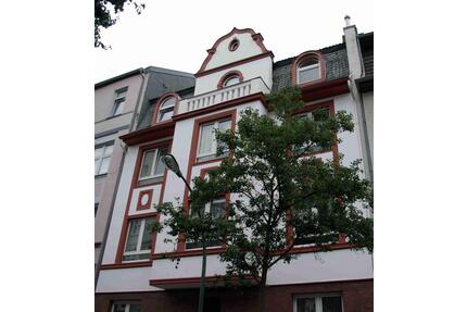 energetisch saniertes Haus + renovierte - 2 Zimmer KDB-Balkon - moderner Altbaucharme! - Düsseldorf Oberbilk