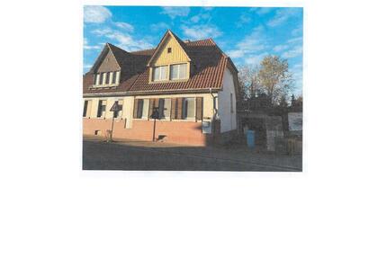 Doppelhaushälfte in Worms - 210.000,00&nbsp;EUR Kaufpreis, ca.&nbsp; 82,00&nbsp;m&sup2; in Worms (PLZ: 67551) Vororte Südwest