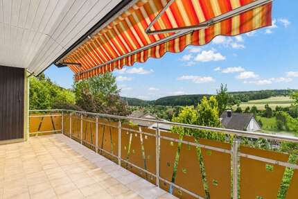 Haus zum Kaufen in Zimmern o.R. 379.000,00 € 299 m²