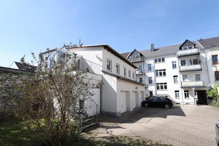 Außergewöhnliche Wohnung in toller Lage! Parkett, Wintergarten, BalkonTerrasse - Chemnitz Bernsdorf