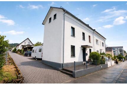 Einfamilienhaus in Siegburg-Kaldauen 161 m² - 8 Zimmer - Garten