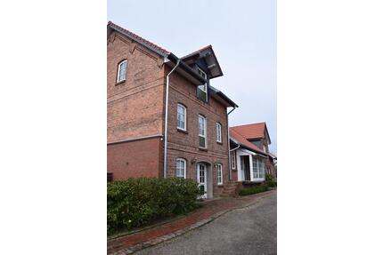 2,5-Zimmerwohnung mit kleinem Gartenanteil(Terrasse) in Kuhstedt - Gnarrenburg