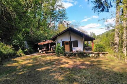 Wochenendhaus in Schmelz - 35.000,00&nbsp;EUR Kaufpreis, ca.&nbsp; 30,00&nbsp;m&sup2; in Waldmohr (PLZ: 66914)