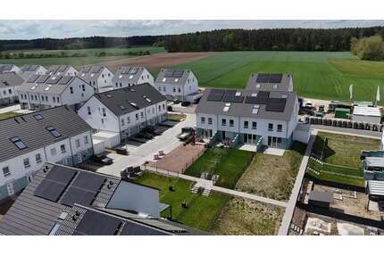 Haus zum Mieten in Röth 1.750,00 € 141 m²