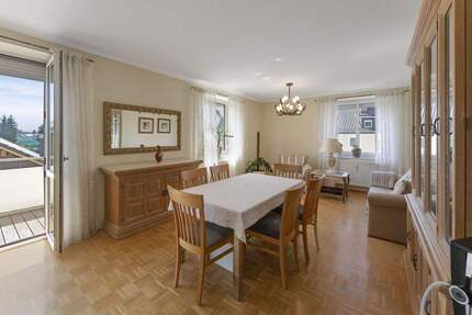 Helle 4-Zimmer-Wohnung in Bestlage! - Freilassing