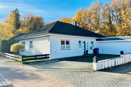 Moderner Bungalow mit Dachstudio 4 Zimmer - Meine