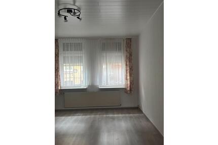 Schöne 4 Zimmer Wohnung zum Verkauf -Erdgeschoss - Hildesheim