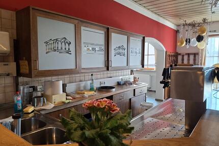 Guteingeführtes Speiselokal im Stadtzentrum von Velburg