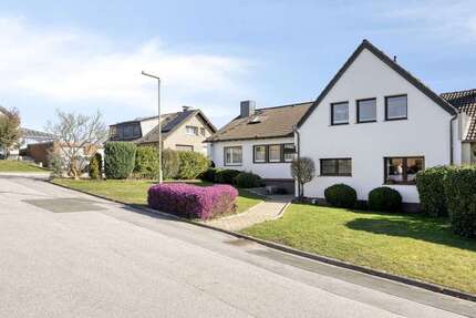 Haus zum Kaufen in Wülfrath-Flandersbach 649.500,00 € 222.6 m²