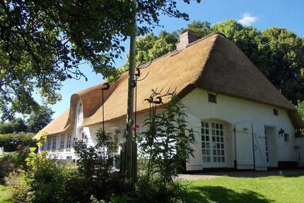 Traum unter Reet, Friesenhaus, EFH oder Ferienhaus, 25917 Stadum