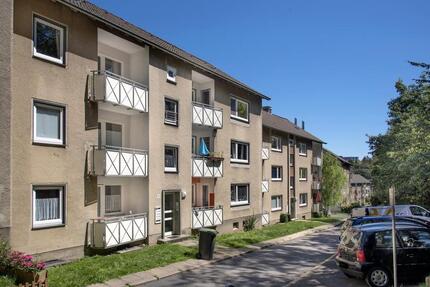 Modernisierte 3 Zimmerwohnung mit Balkon und neuem Badezimmer in Lüdenscheid-Worth-Honsel!