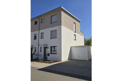 Haus zum Kaufen in Waghäusel 588.000,00 € 160 m²