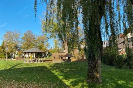 Helle 3-Zi.-Whg. mit Süd Balkon, inkl. TG-Stellplatz, ruhige Lage - Neufahrn bei Freising Mintraching-Grüneck