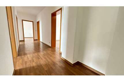 Wohnung zum Mieten in Chemnitz 450,00 € 83 m²