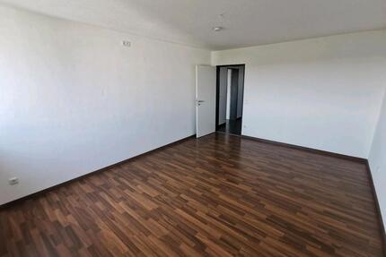 Vermiete helle 2 Zimmerwohnung - Nürnberg Röthenbach b. Schweinau