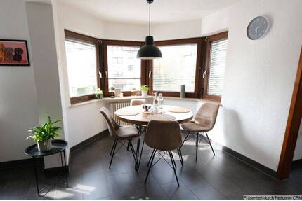 Modernisierte 3-Zimmer-Wohnung in sonniger Ausrichtung mit schönem Erker - Waiblingen