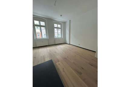 Wohnung zum Mieten in Zwickau 340,00 € 51.64 m²
