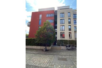 Modernes möbliertes 1-Zimmer-Apartment im EG in Düsseldorf