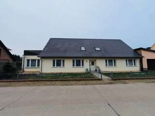 Haus zum Kaufen in Banzkow 239.000,00 € 224 m²