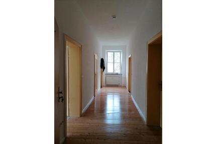 2,5 Raumwohnung - 425,00&nbsp;EUR Kaltmiete, ca.&nbsp; 75,00&nbsp;m&sup2; in Sitzendorf (PLZ: 07429)