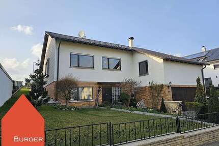 Haus zum Kaufen in Niefern-Öschelbronn 640.000,00 € 173 m²