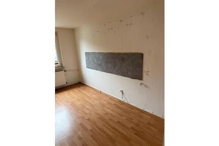 2-Zimmer-Dachgeschosswohnung in zentraler Lage von Derschlag - Gummersbach Berstig Süd