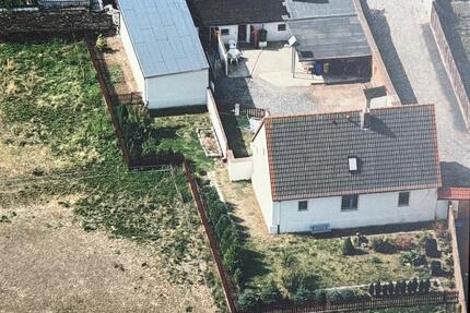 gemütl. Einfamilienhaus in Schwarz (Calbe) in sehr ruhiger Lage - Calbe (Saale)
