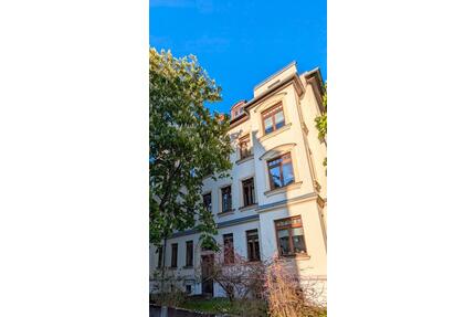 Charmante Altbauwohnung mit Balkon in Leipzig-Gohlis