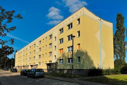 Einziehen im Frühling: Mietfrei starten oder Gutschein sichern - Hagenow