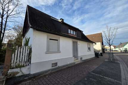 Haus zum Kaufen in Ötigheim 329.000,00 € 175 m²