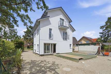 Haus zum Kaufen in München 1.550.000,00 € 147.64 m²