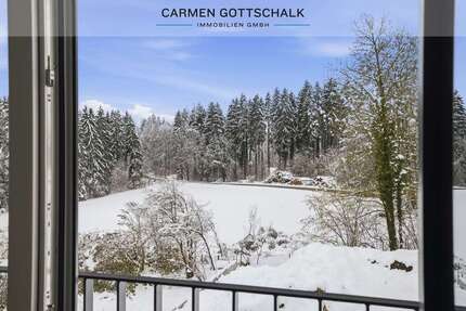 Haus zum Mieten in Berg 4.650,00 € 181 m²