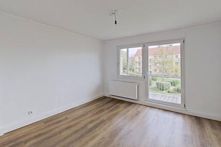 Lichtdurchflutetes WOHNGLÜCK: 3 Zimmer mit BALKON & TAGESLICHTBAD - Minden