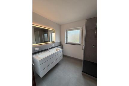 65 qm 2 Zimmer Wohnung sofort verfügbar Tiefgarage Renoviert - Aalen Unterkochen