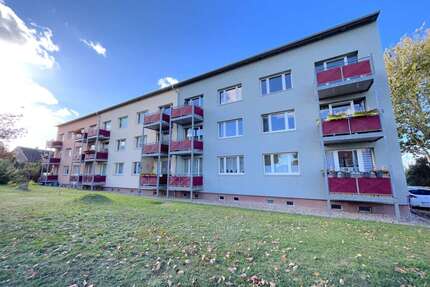 Haus zum Kaufen in Wettin-Löbejün 1.949.000,00 € 2497 m²