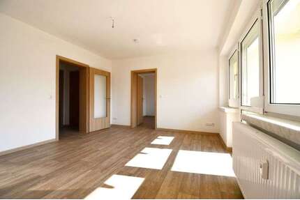 Wohnung zum Mieten in Riesa 320,00 € 49.01 m²