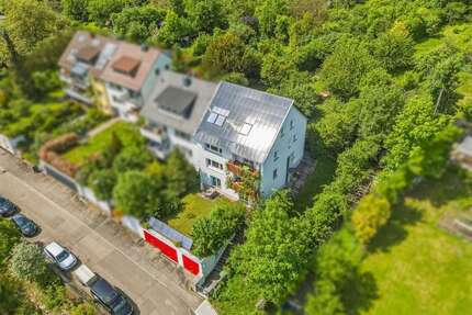 Haus zum Kaufen in Stuttgart Feuerbach 1.645.000,00 € 282.09 m² - Stuttgart / Feuerbach