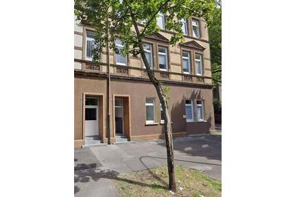 ***Renovierte, gepflegte Etagenwohnung sucht nette Mieter*** - Gelsenkirchen Rotthausen