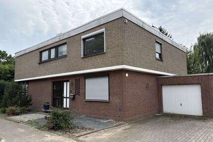 Haus zum Kaufen in Stadthagen 289.000,00 € 169.79 m²