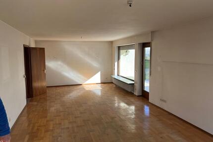 Freistehendes Haus mit 5 Zimmer zu vermieten - Kirrweiler (Pfalz)