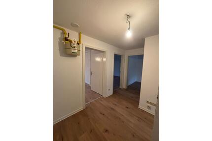 Frisch renovierte DG Wohnung in zentraler Lage mit viel Stauraum - Worms