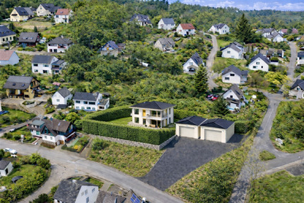 Zwei Familien, ein Traum - großzügiges Baugrundstück im Grünen (projektiert, noch nicht gebaut) - Altena Evingsen