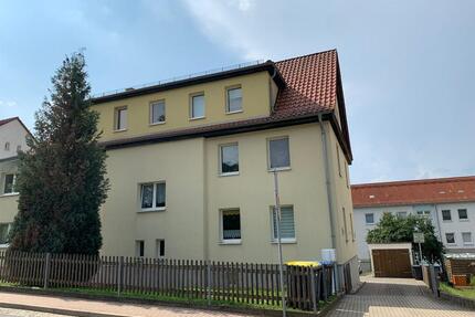 2 Raum Wohnung Wünschendorf - 370,00&nbsp;EUR Kaltmiete, ca.&nbsp; 52,00&nbsp;m&sup2; in Berga/Elster (PLZ: 07980)
