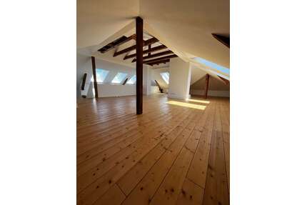Wohnung zum Mieten in Bad Nauheim 2.200,00 € 155.25 m²