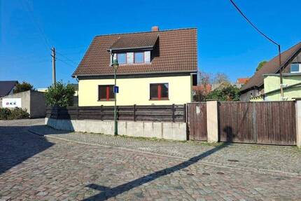 EFH + zus. Baugrundstück in MD Alt Olvenstedt ! - Magdeburg
