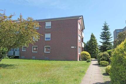 Gepflegte 2-Zimmer Wohnung mit Balkon in der Nähe des Elbeklinikums in Stade