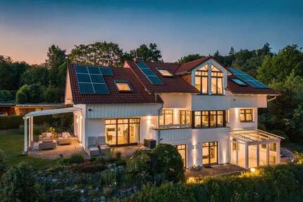 Haus zum Kaufen in Hameln 950.000,00 € 327 m²